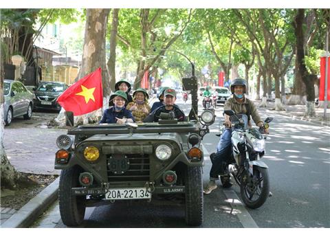 Hanoi Jeep Tours - Hanoi Jeep Adventures - Get Off The Beaten Track- Meet  The People - See The Cultures